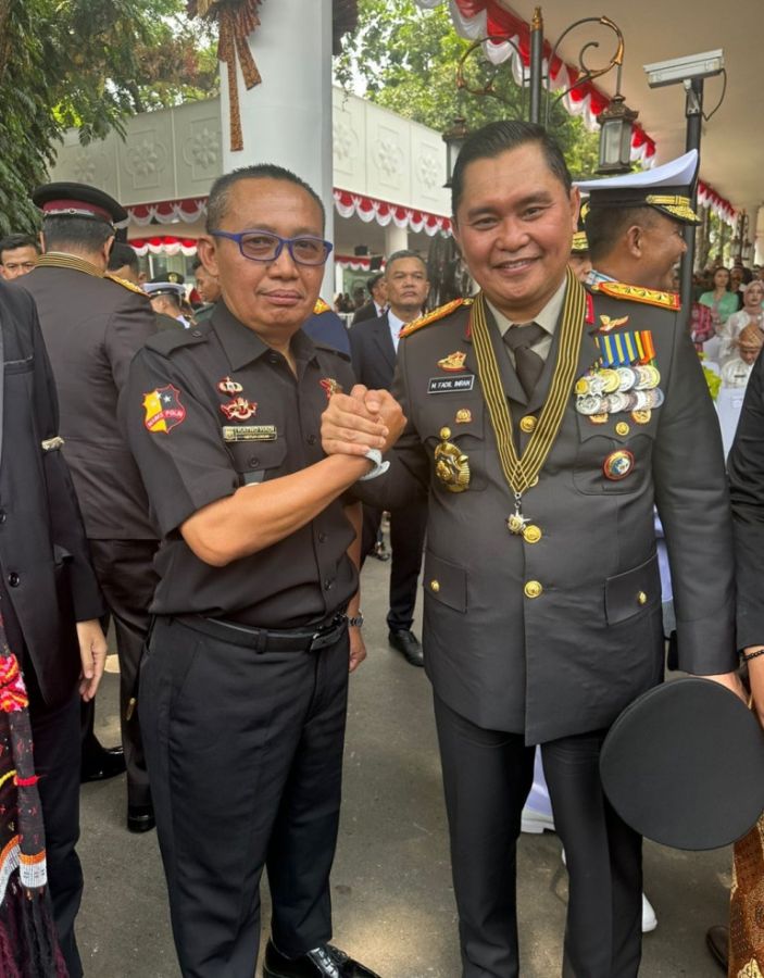 Akhirnya Katno Hadi Melaju ke Istana Negara, Tampil Gagah dan Elegan