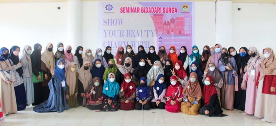 Berbusana Fashionable tapi Tetap Syari, PC LDII Tamalate Gelar Seminar Bidadari Surga