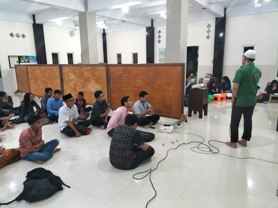 Remaja LDII Kabupaten Gowa Edukasi Penyakit Metabolik dan Cek Darah