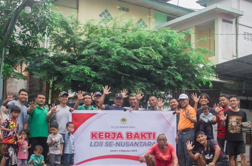 Semarakkan Kemerdekaan RI, PC LDII Mimika Baru Gelar Kerja Bakti Nasional 