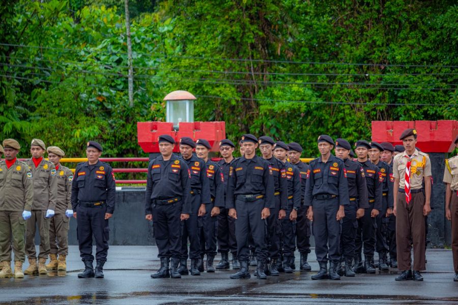 Senkom Mitra Polri Mimika Hadiri Upacara Hut Bhayangkara Ke-78