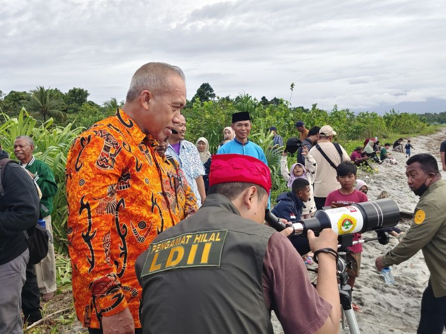 Tim Rukyatul Hilal LDII Papua Barat Ikut Pantau Hilal di Pantai Undi Masni SP 7