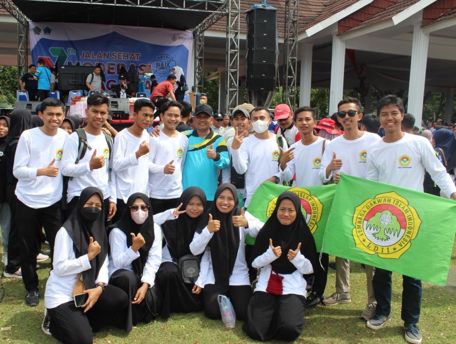 Warga LDII Ikuti Gerak Jalan Moderasi Beragama Kemenag Sulsel di Pantai Seruni Bantaeng