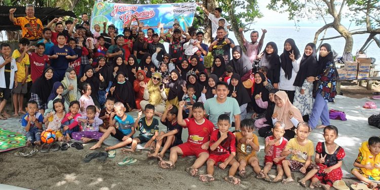 Wujudkan Rukun Kompak, DKM Al-Muttaqin Binaan LDII  Bumiwonorejo Gelar Family Gathering di Pantai Na