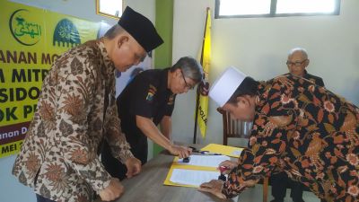 Senkom Mitra Polri Sidoarjo dan Pondok Pesantren Perkuat Kerja Sama melalui MoU